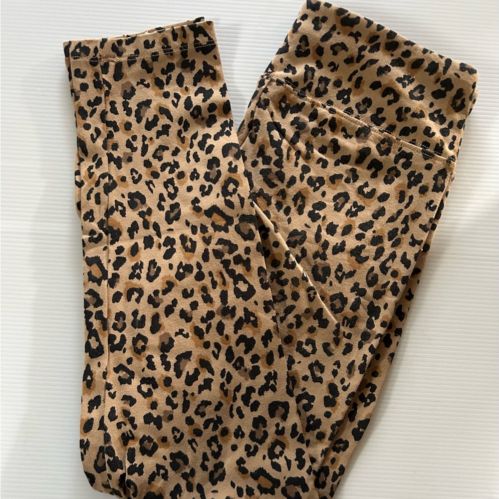 Cheetah Print Leggings - Picture 3 of 15